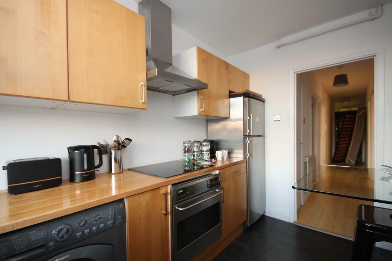Camden Town Spacious 2 Bedroom Apartment - Sleeps 5 Guests! 伦敦 外观 照片
